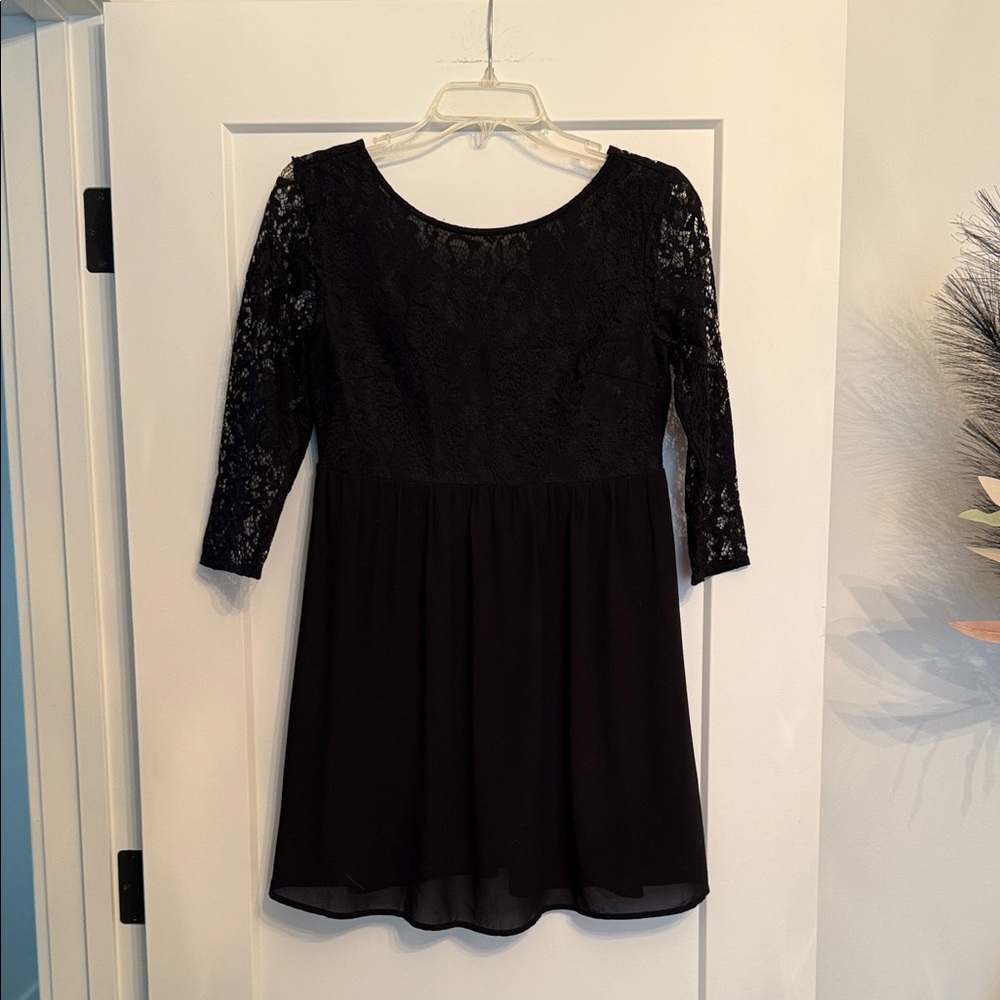 Elegant Black Lace Dress